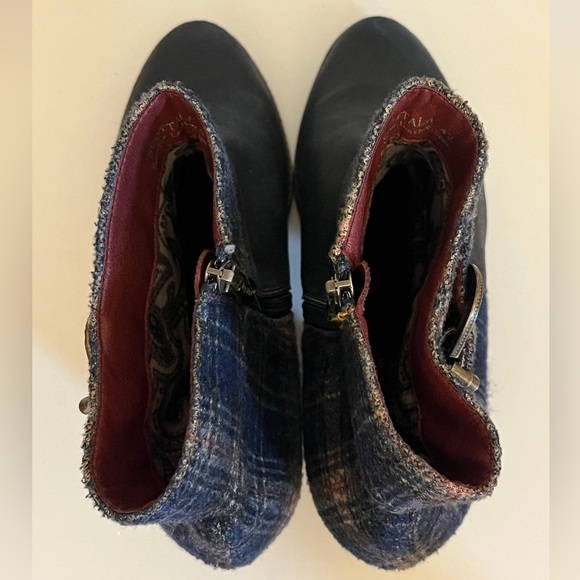 L'artiste Spring Step Scottala Navy Leather Zip Plaid Ankle Boots 42 - Picture 13 of 17